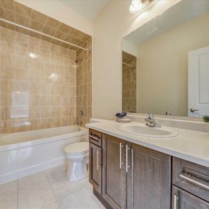 1-hinkson-street-whitby-E5758335-21