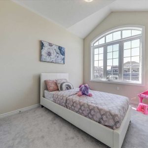 1-hinkson-street-whitby-E5758335-22