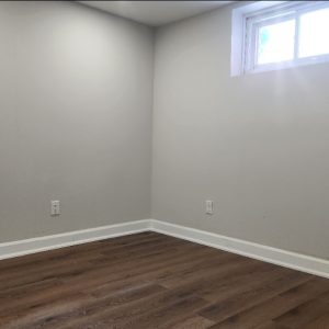 1000044950